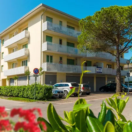 Locazione Turistica Antonella *