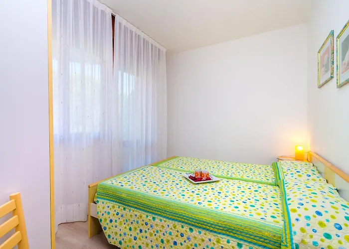 Lägenhet Antonella-1 By Interhome Bibione